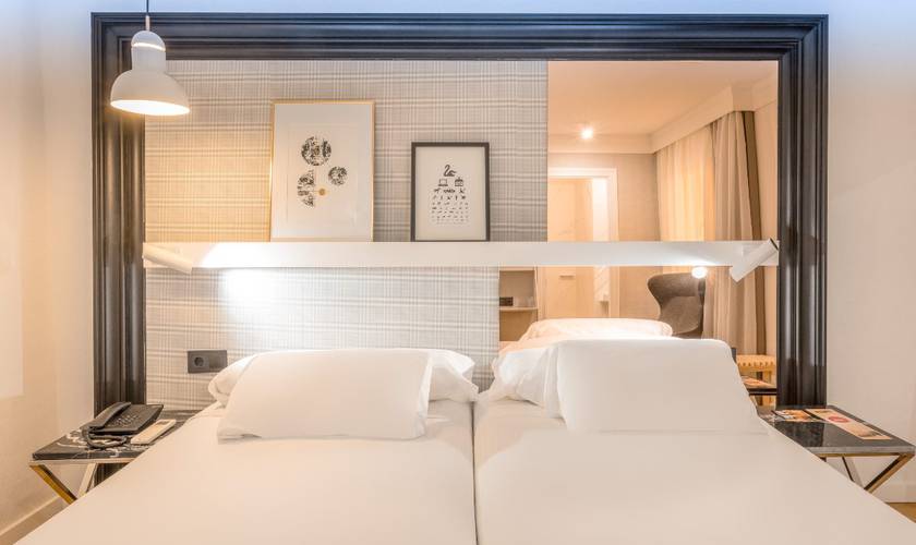 Chambre standard (16 m2) Hotel SH Ingles Valencia Chambre standard (16 m2) Hotel SH Ingles Valencia