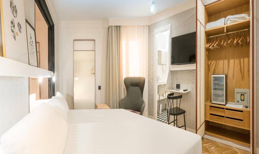 Chambre standard (16 m2) Hotel SH Ingles Valencia