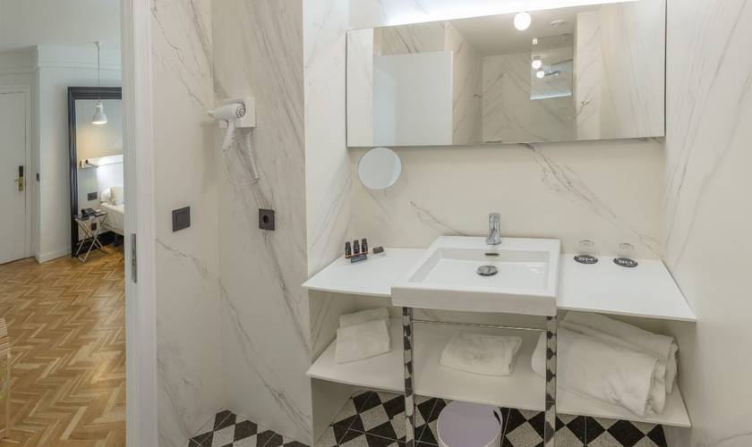Chambre standard (16 m2) Hotel SH Ingles Valencia Chambre standard (16 m2) Hotel SH Ingles Valencia