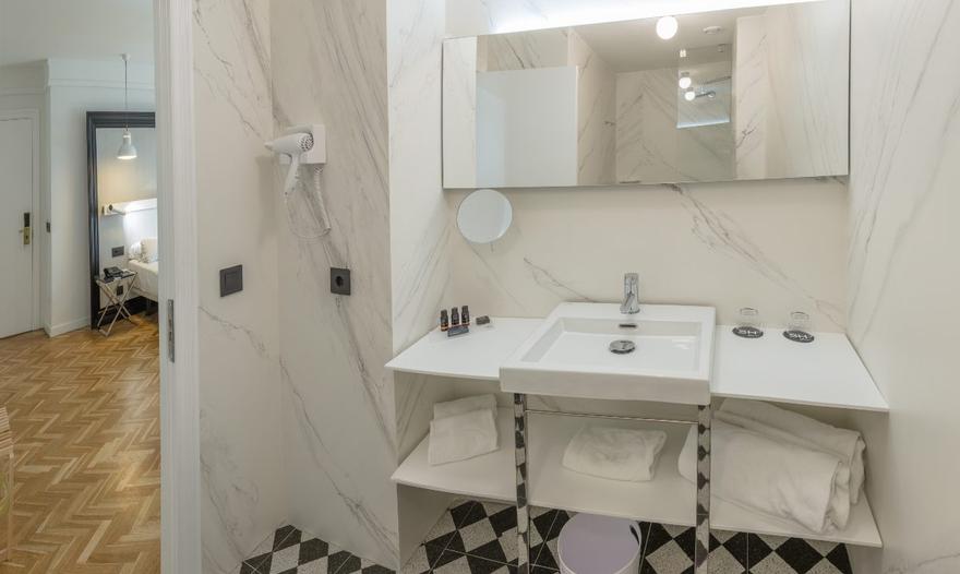 Superior rooms (20m2) SH Ingles Hotel Valencia Superior rooms (20m2) SH Ingles Hotel Valencia